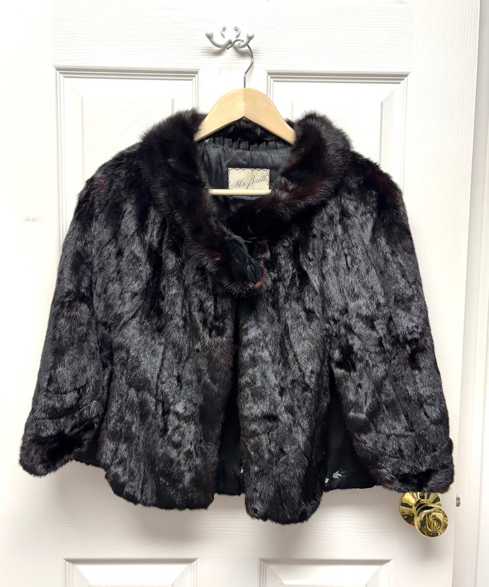 Mr Brett Faux Fur Capelet Vintage 60s Swing Tucson Furrier Spring Hook Size L